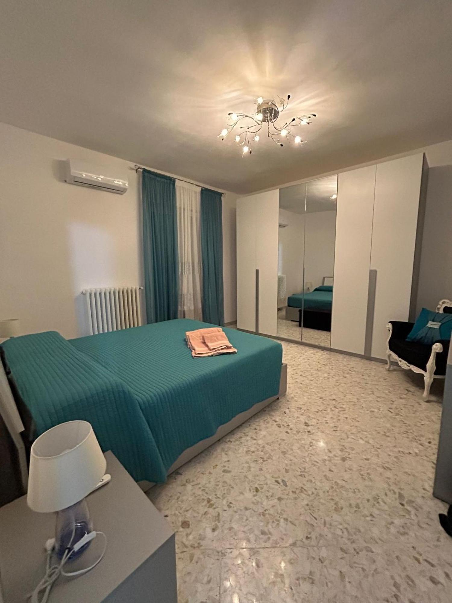 דירות ביצ'לייה Sole House מראה חיצוני תמונה